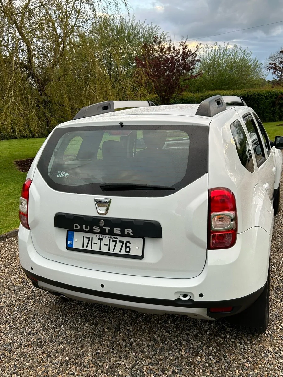 2017 Dacia Duster Prestige As New - Image 3
