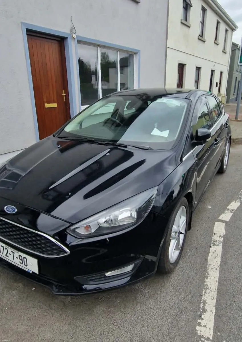 Ford Focus 2017 - Image 2