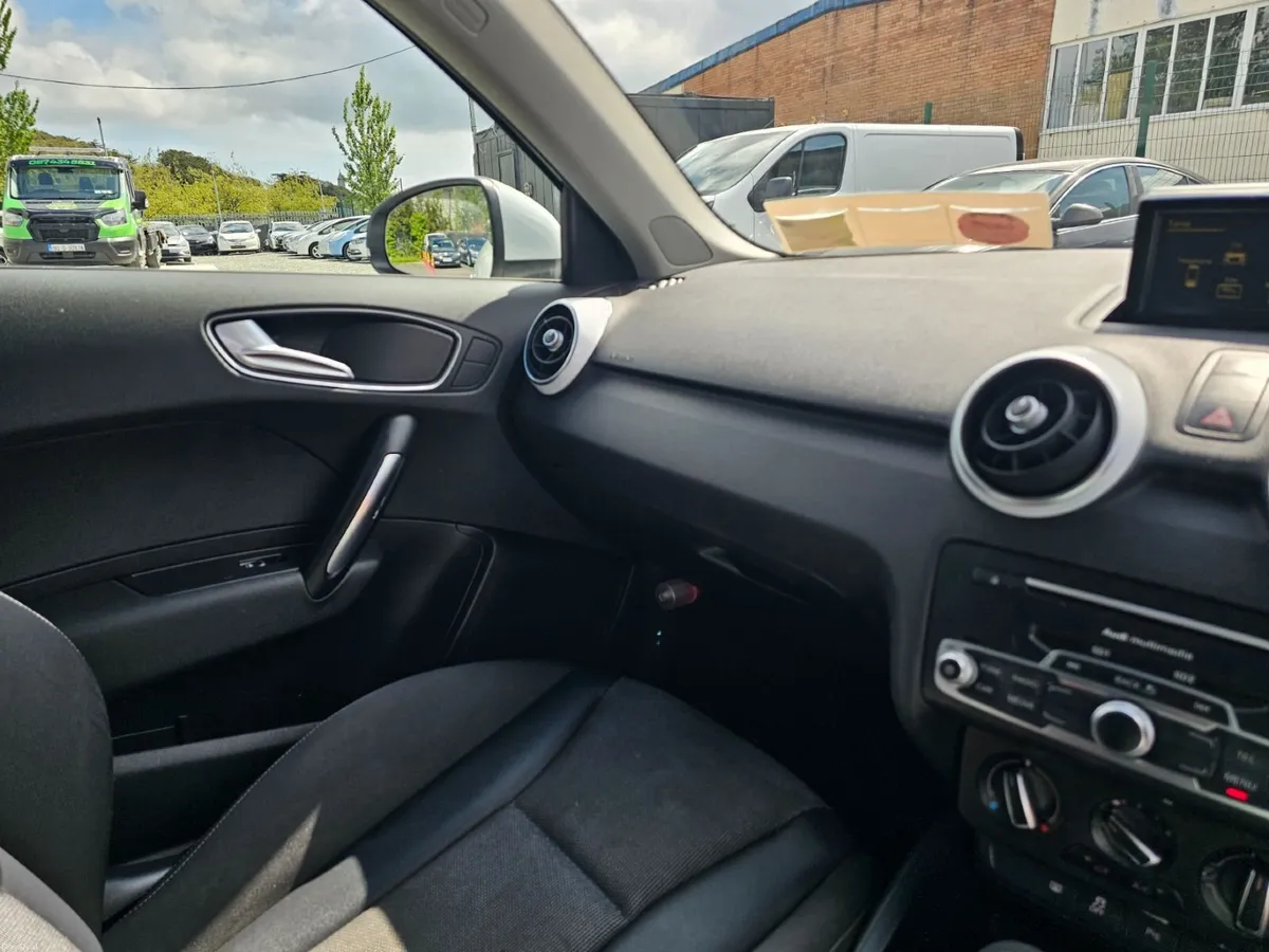 171 Audi A1 SPORTSBACK *2TONE"Top specs - Image 4