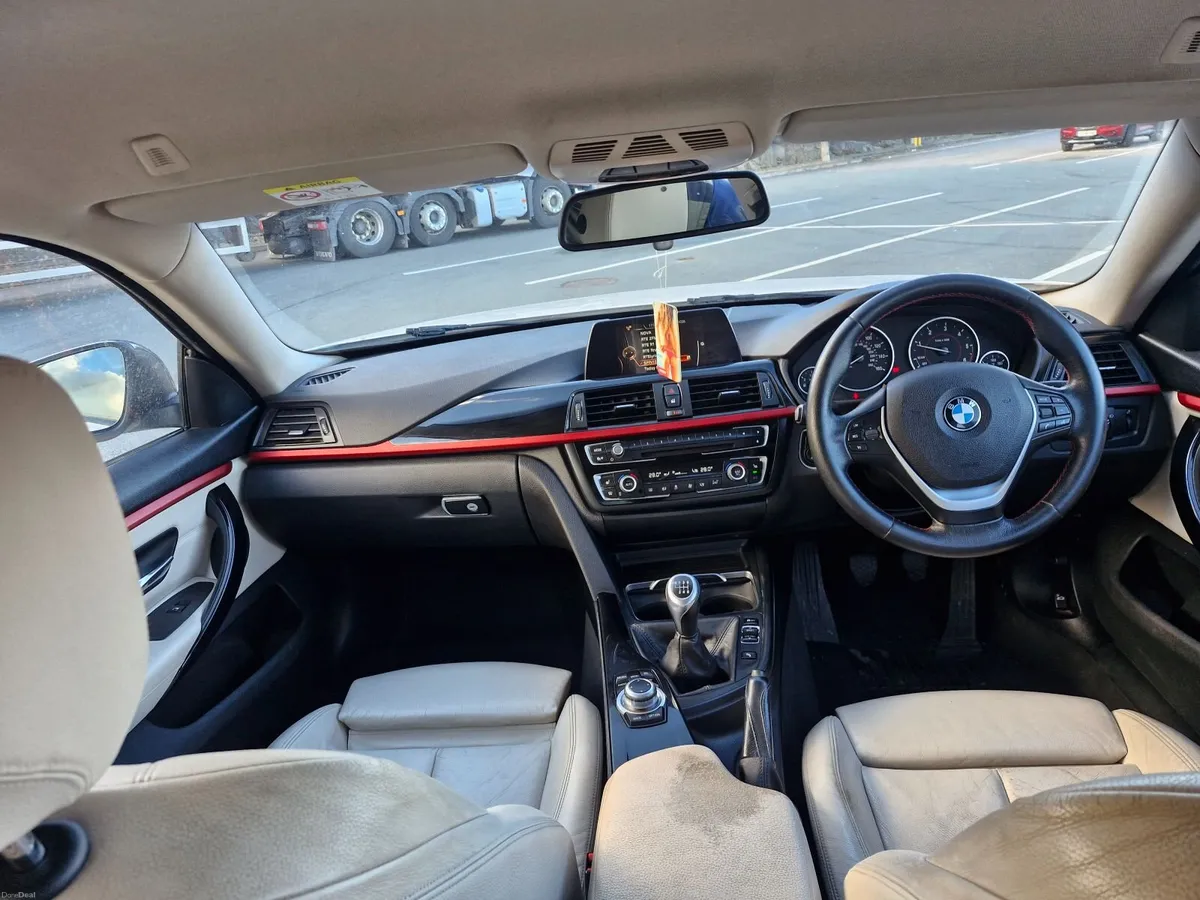 BMW 4-Series 2015 - Image 3