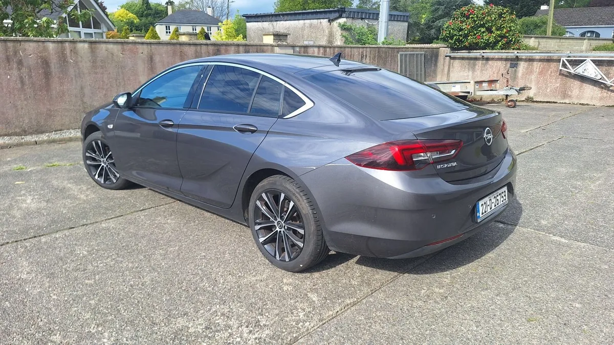 Opel Insignia 2022 - Image 2