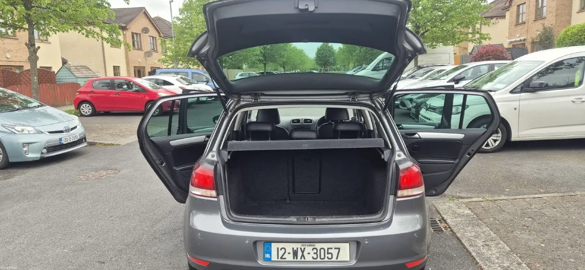 Volkswagen Golf 2012 - Image 3