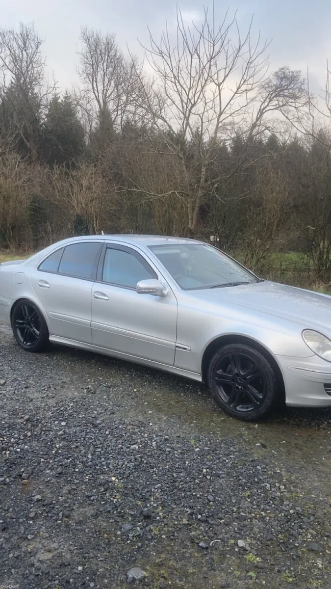 Mercedes E200 - Image 1