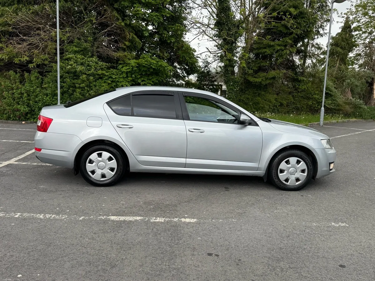 Skoda Octavia - Image 4