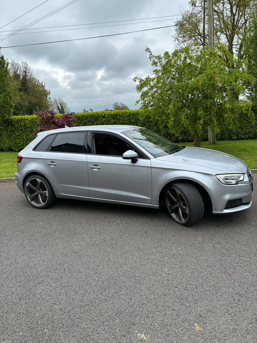 Audi A3 2017, 1.6 Diesel, 6 speed. 2 Owners. - Image 1