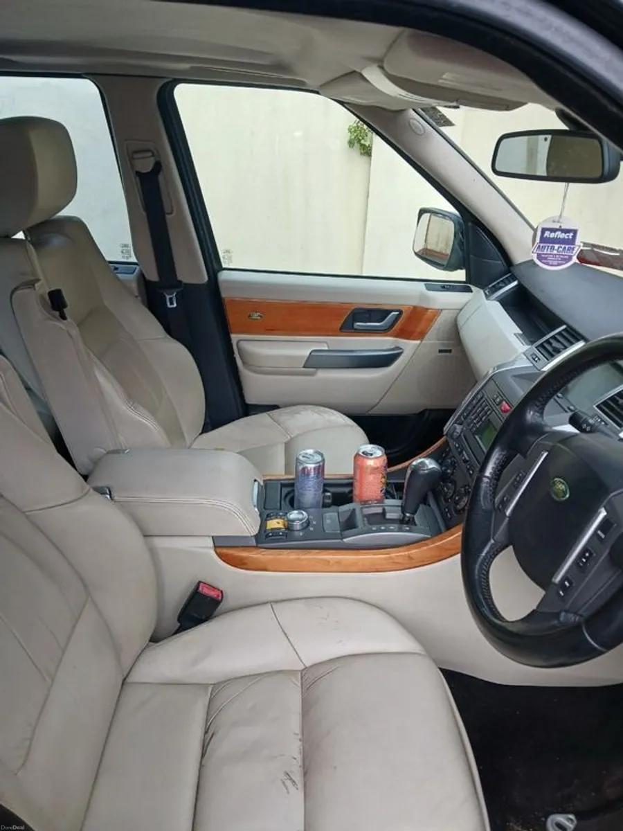 2007 Land Rover Range Rover Sport - Image 2