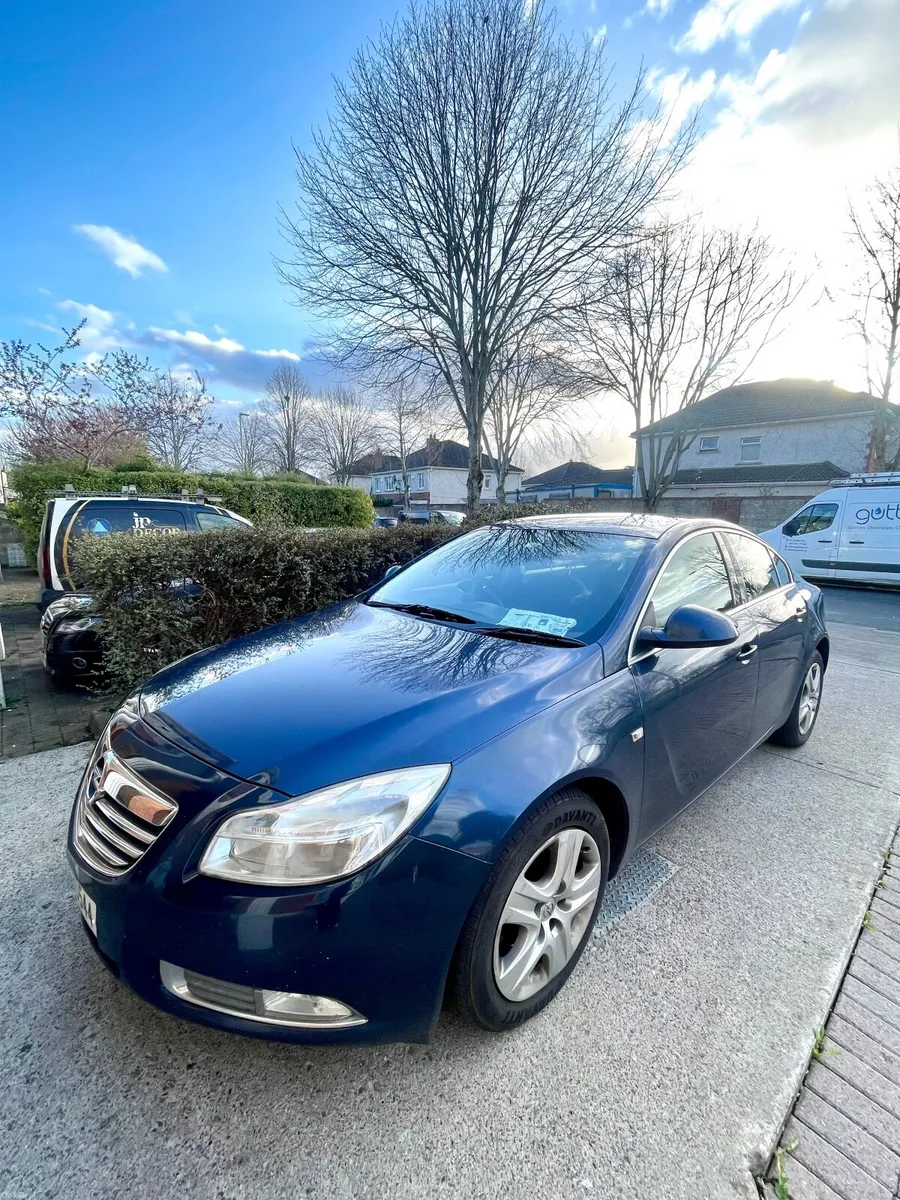 Opel Insignia 2012 NCT 03/2027 - Image 1