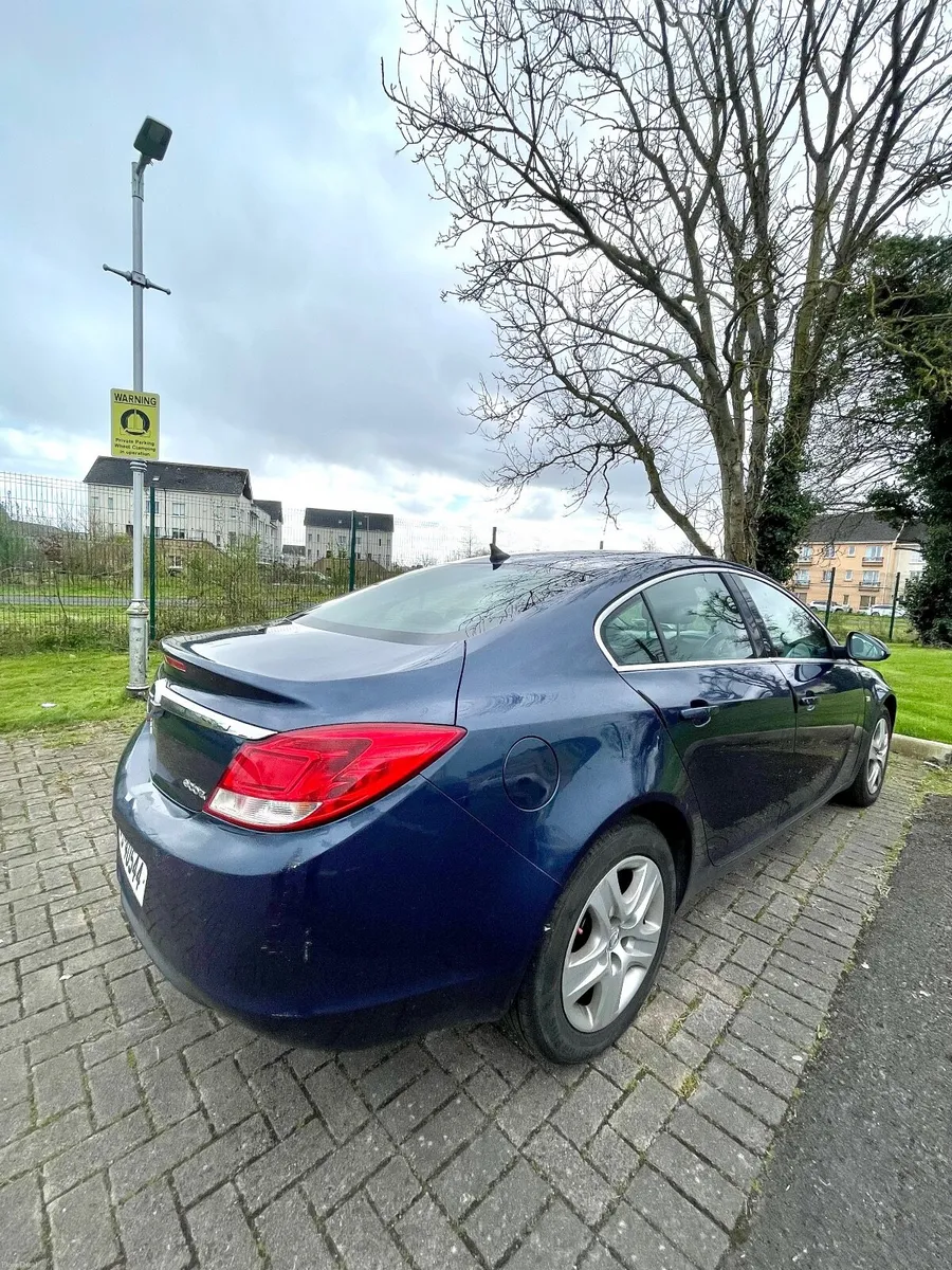 Opel Insignia 2012 NCT 03/2027 - Image 3