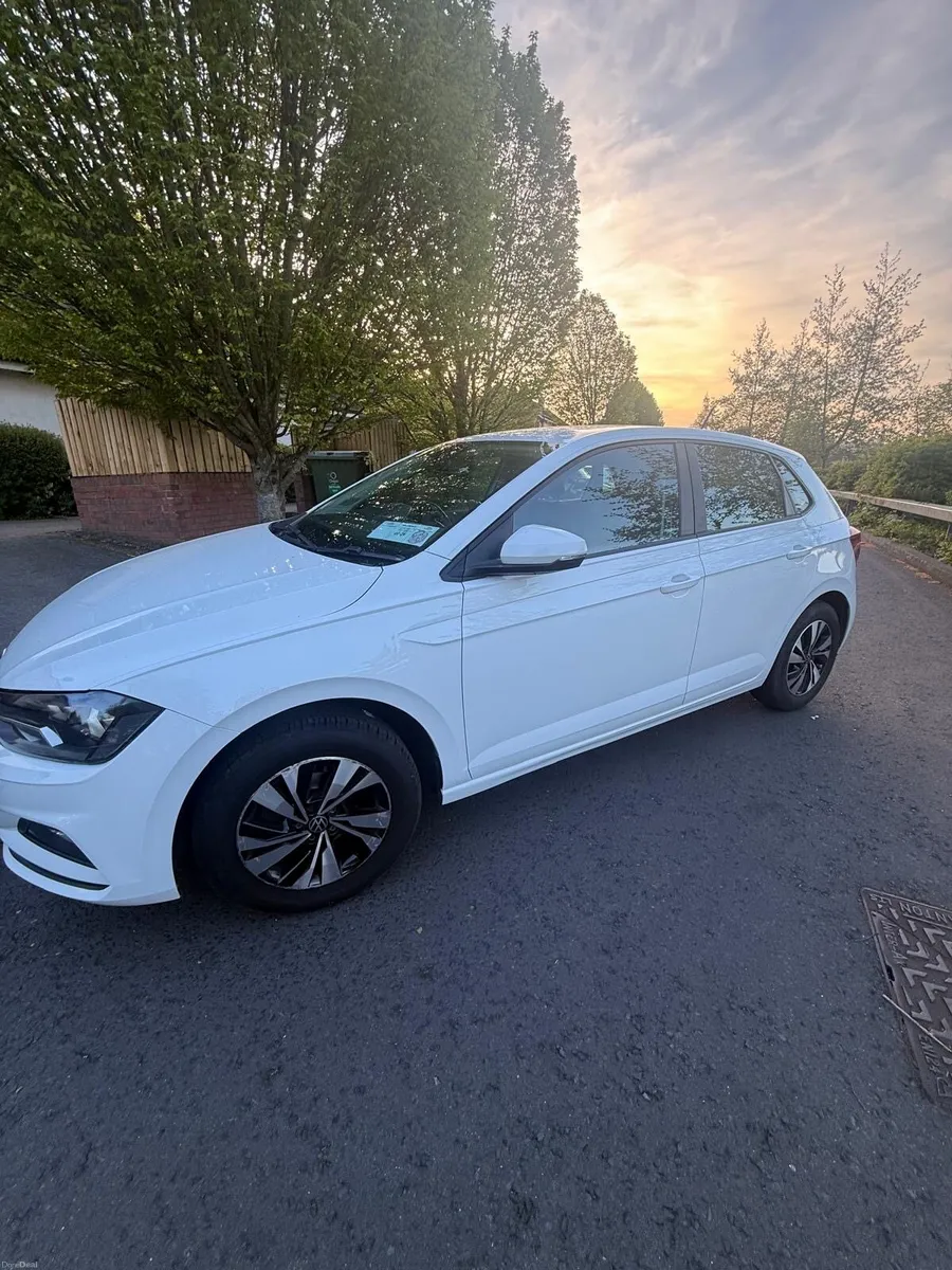 Volkswagen polo - Image 1