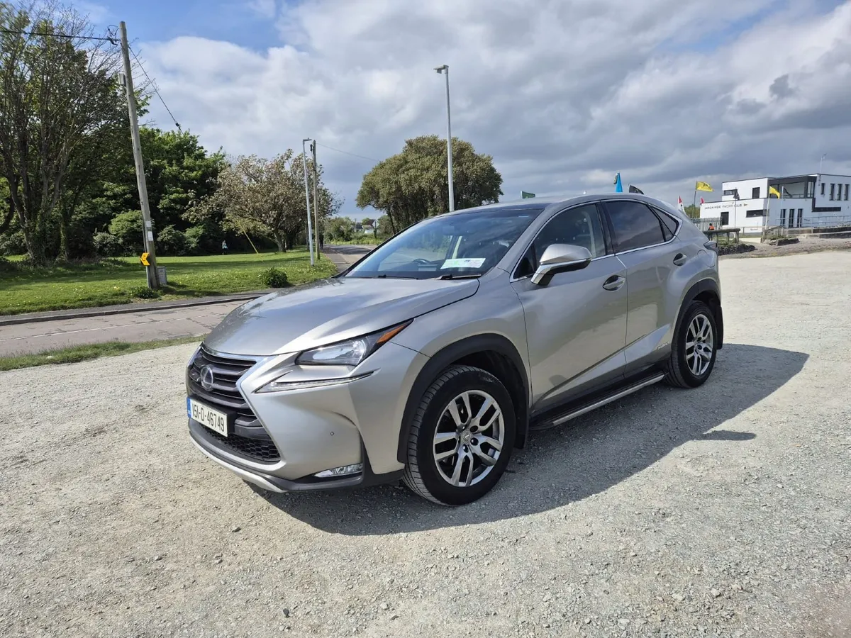 Lexus NX 300H 2.5 LUXURY 4WD SUNROOF 2015 - Image 3