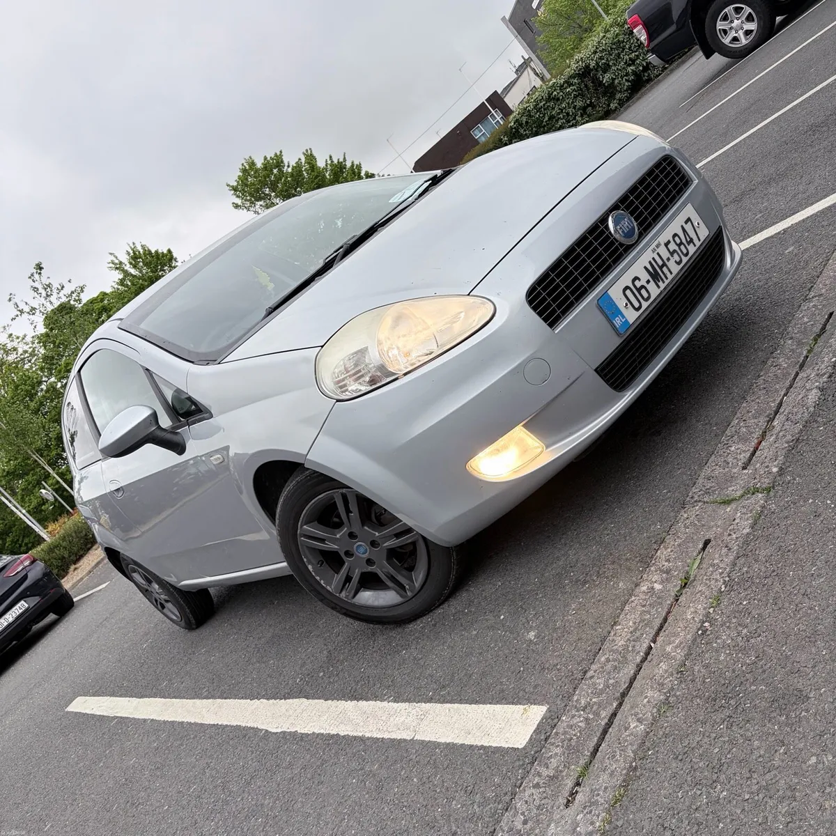 Fiat punto tax and nct 22-08-26 - Image 1