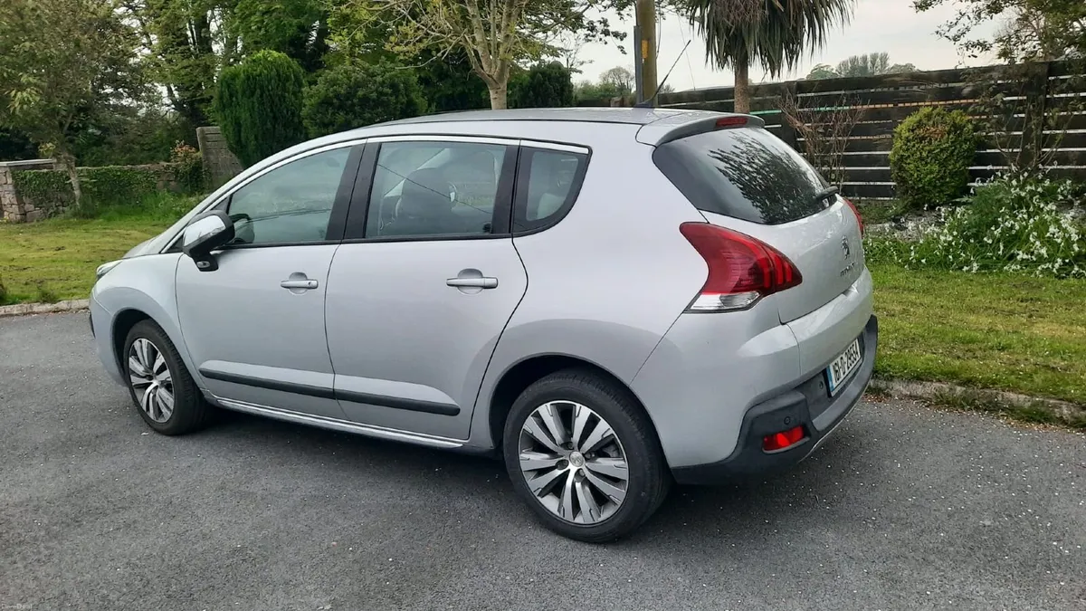 Peugeot 3008 2016 - Image 2