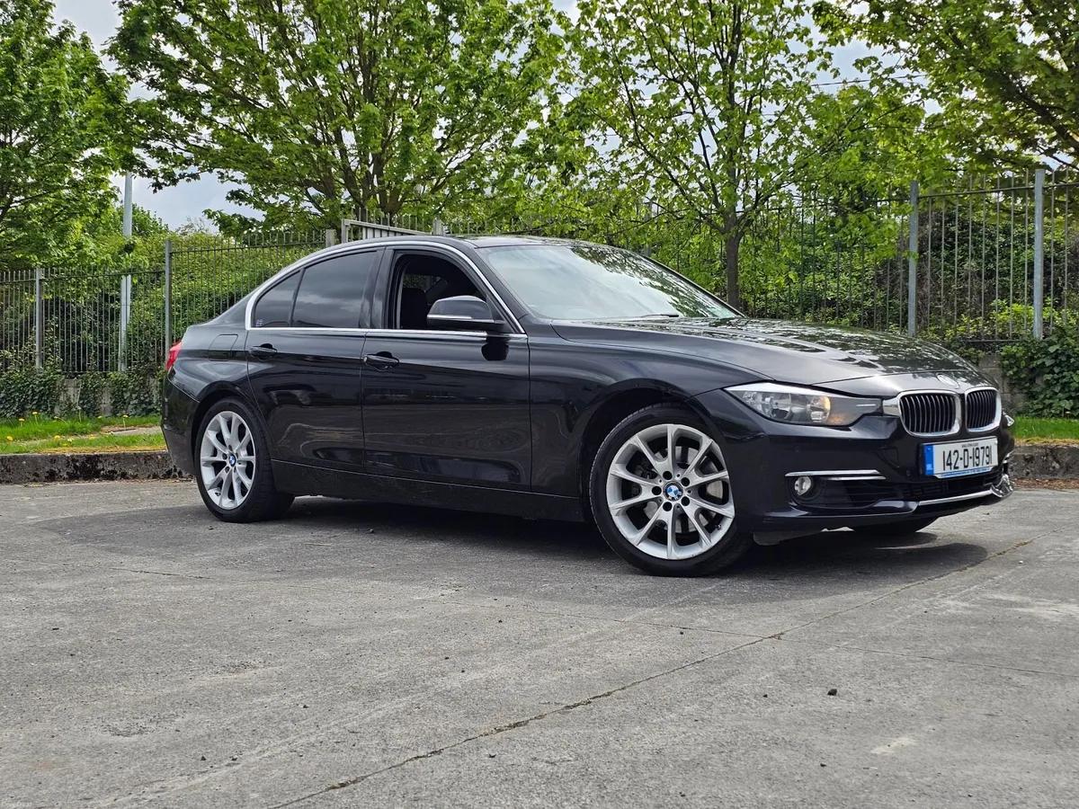 BMW 330d xDrive - Image 1