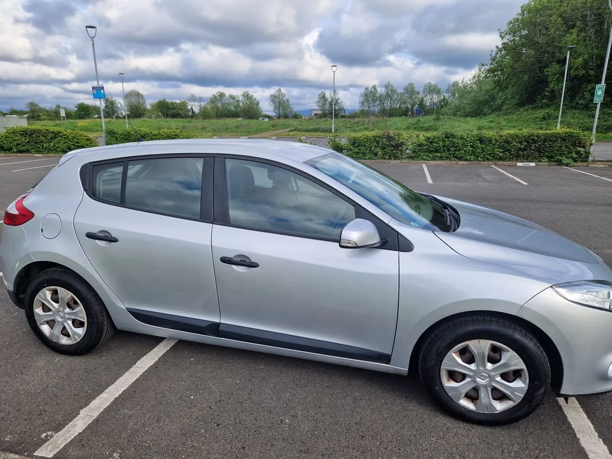 Urgent Sale – Low Mileage, 4 New Tyres – Must Sell - Image 1