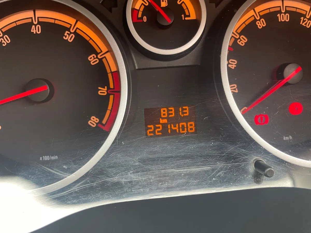 Opel Corsa 2008 - Image 4
