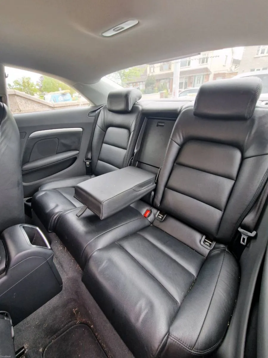 Audi A5 100% working condition - Image 4