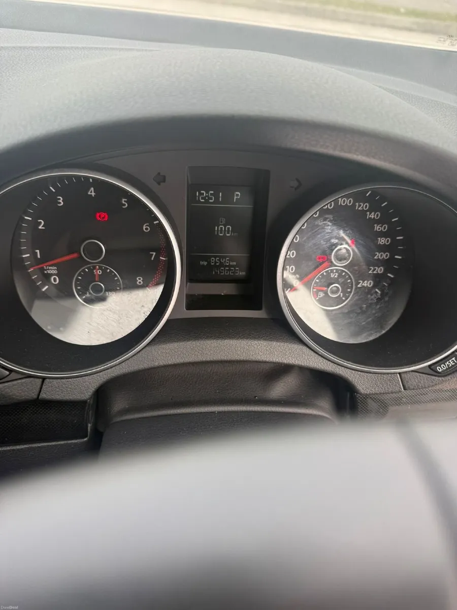 Volkswagen Golf 2012 - Image 2