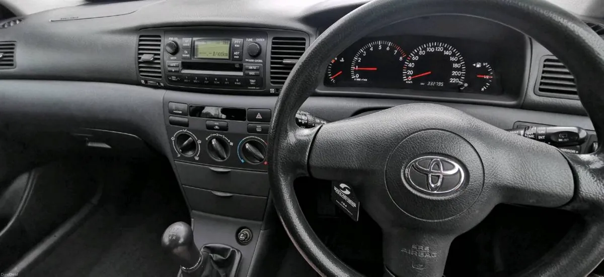 Toyota Corolla 1.4 2005 Petrol - Image 6