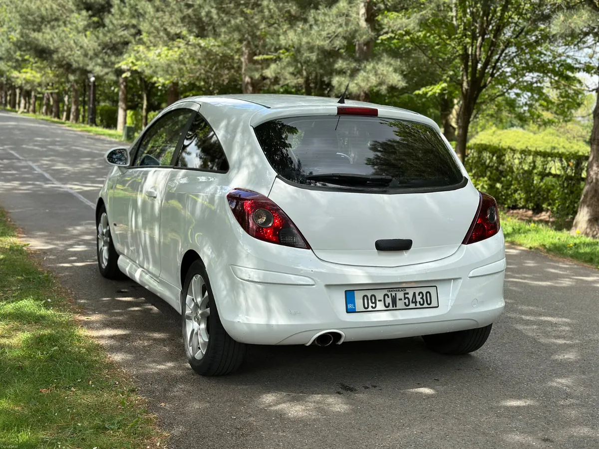 Opel Corsa SXI NCT 09/26 - Image 4