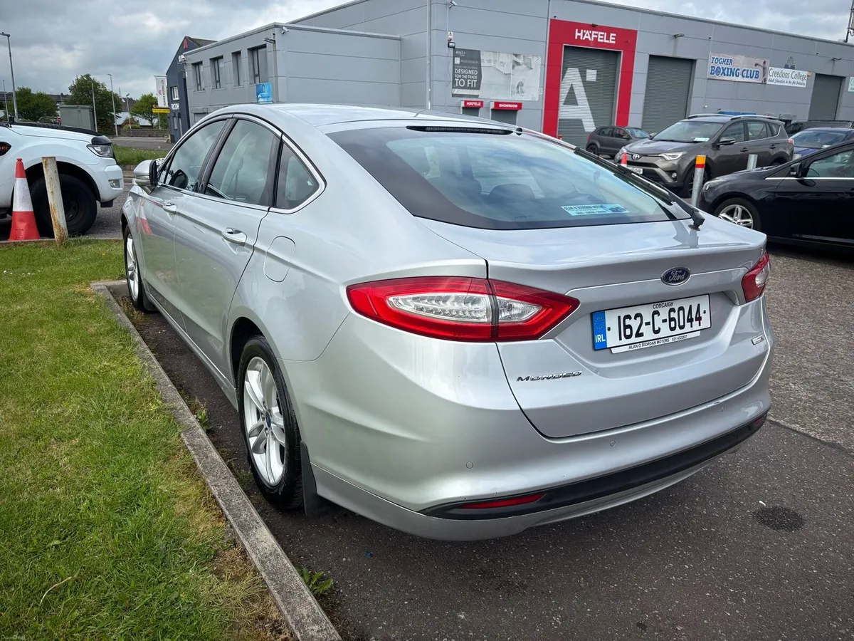 Ford mondeo - Image 2