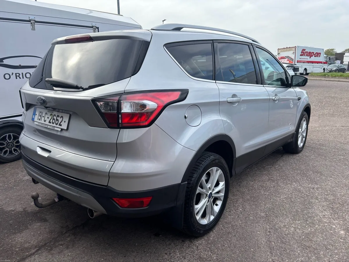 Ford Kuga - Image 4