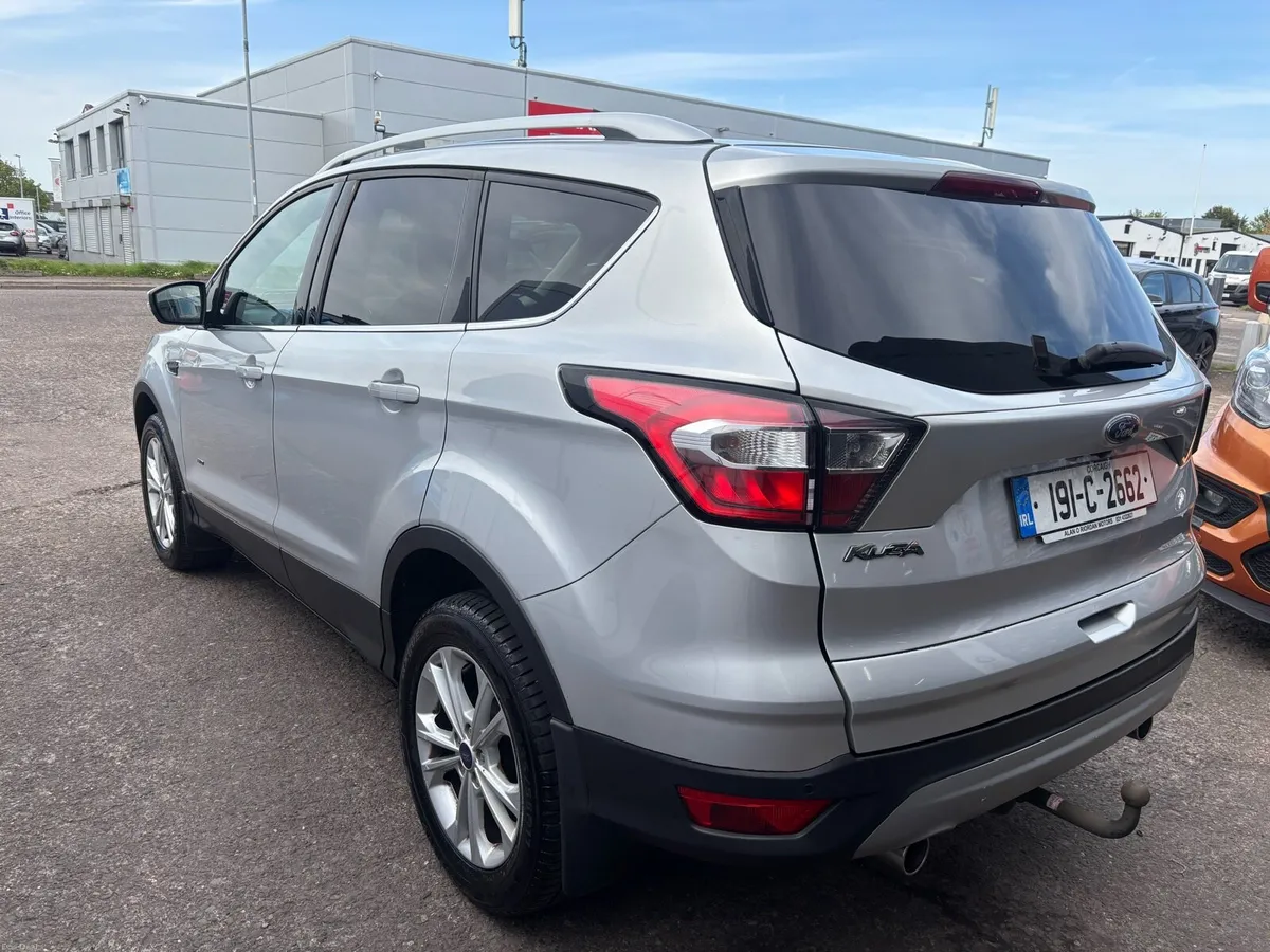 Ford Kuga - Image 3