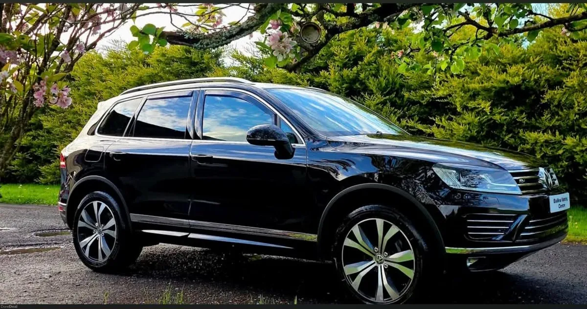 Volkswagon Touareg 3.0v6 TDI R line 2015 - Image 1
