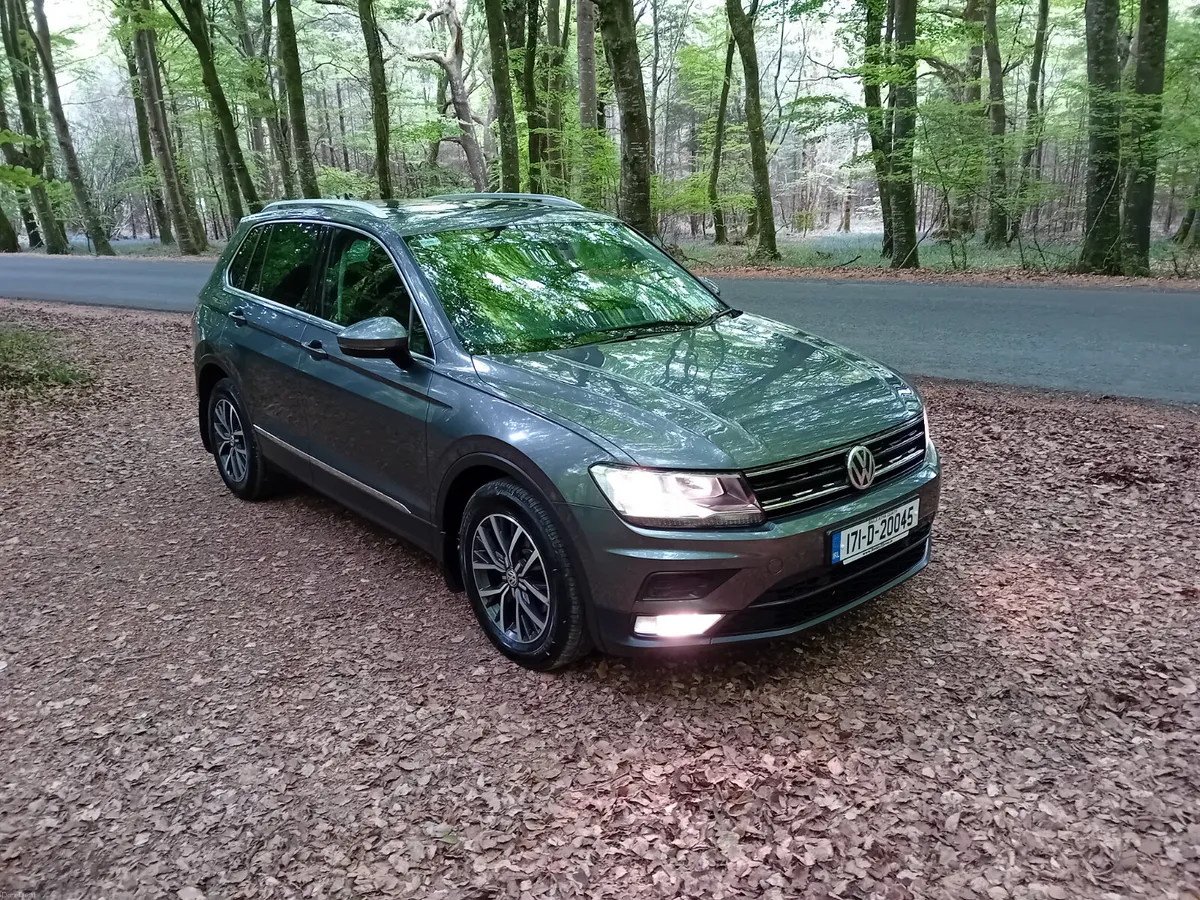 171 VW TIGUAN 2.0TDI  6 SPEED COMFORTLINE - Image 3