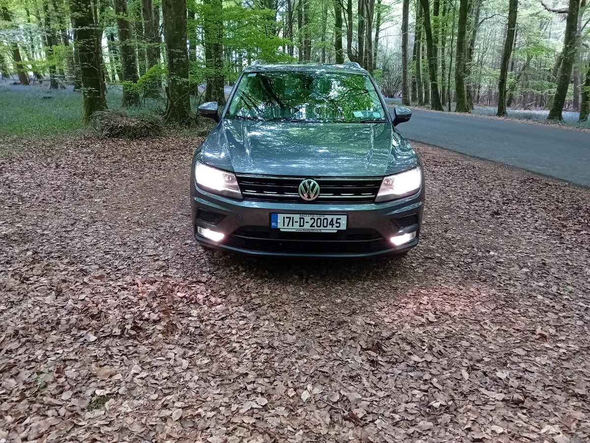171 VW TIGUAN 2.0TDI  6 SPEED COMFORTLINE - Image 2