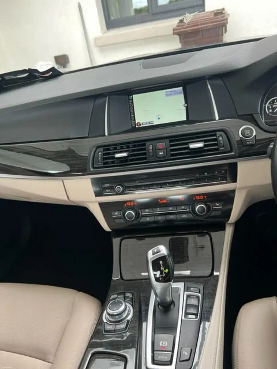 BMW 5-Series 2016 - Image 4