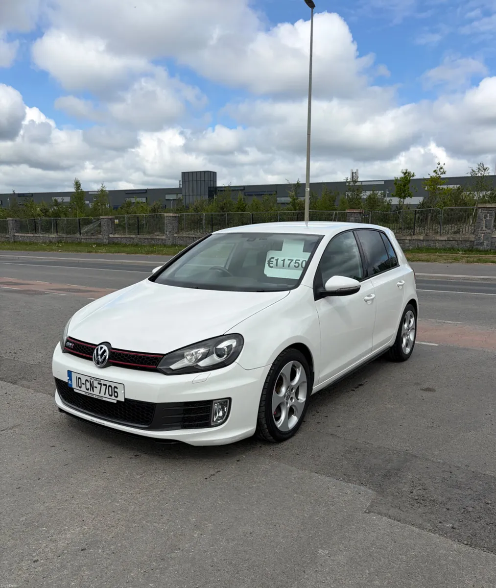 2010 Vw Golf 2.0 GTi DSG LOW KMS - Image 1