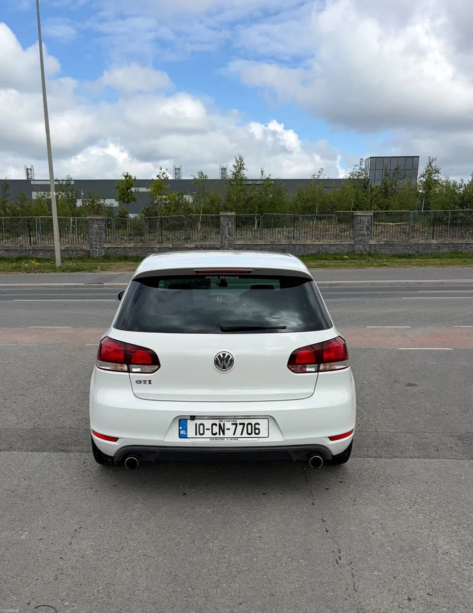 2010 Vw Golf 2.0 GTi DSG LOW KMS - Image 4