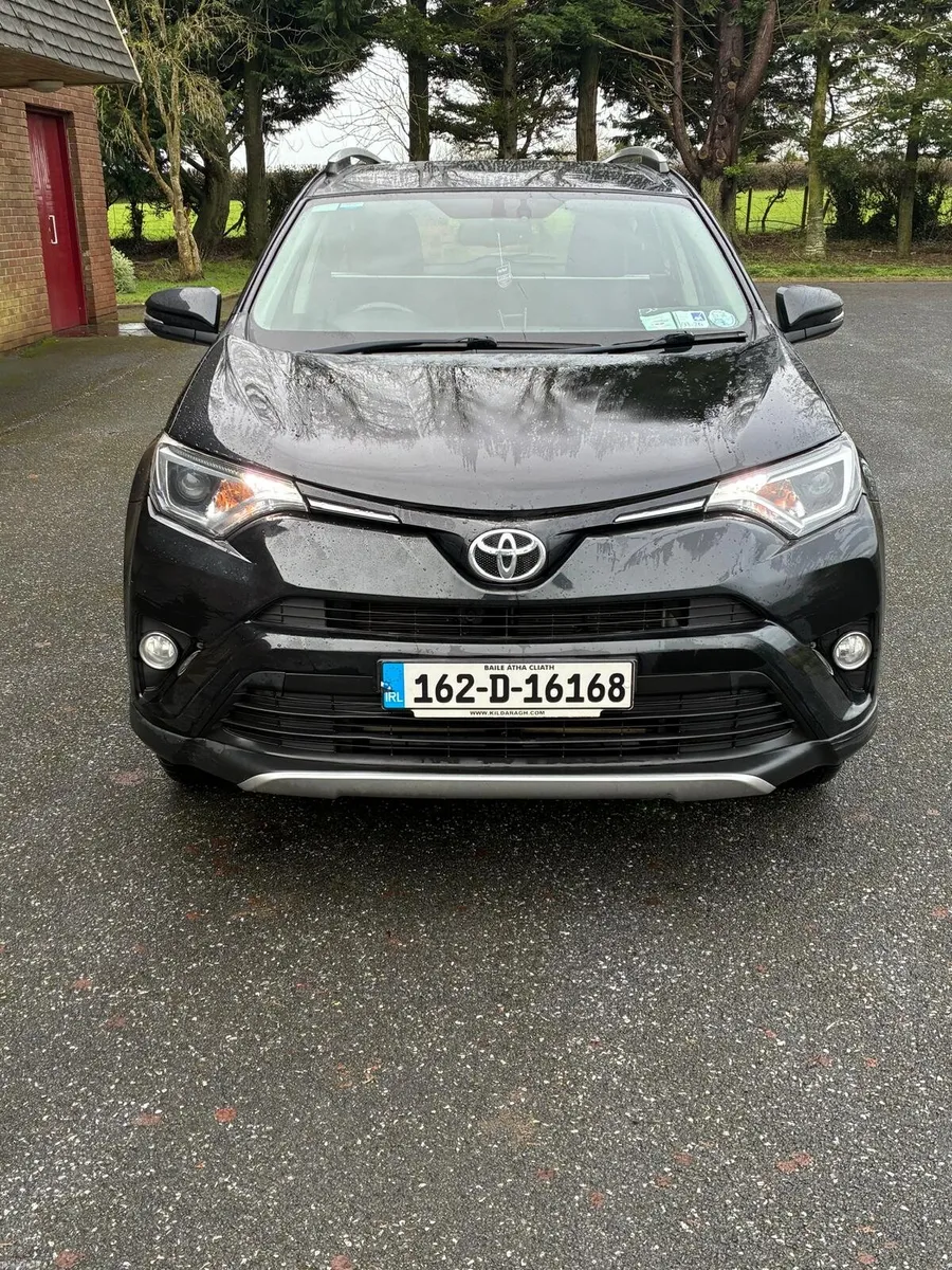 Car - Image 1