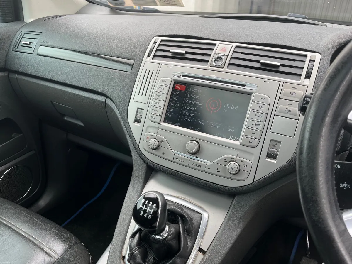 Ford Kuga 2011 Titanium Spec 2.0 TDCI - 4x4 - Image 5
