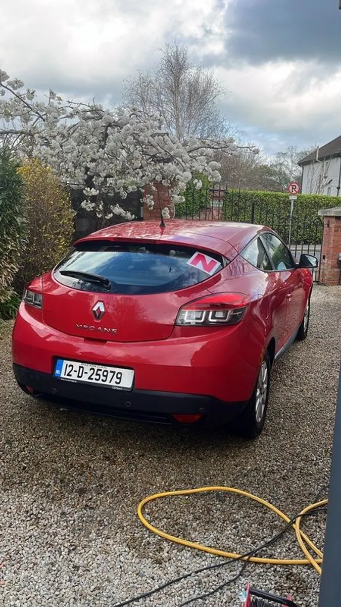 2012 Renault Megane - Image 2