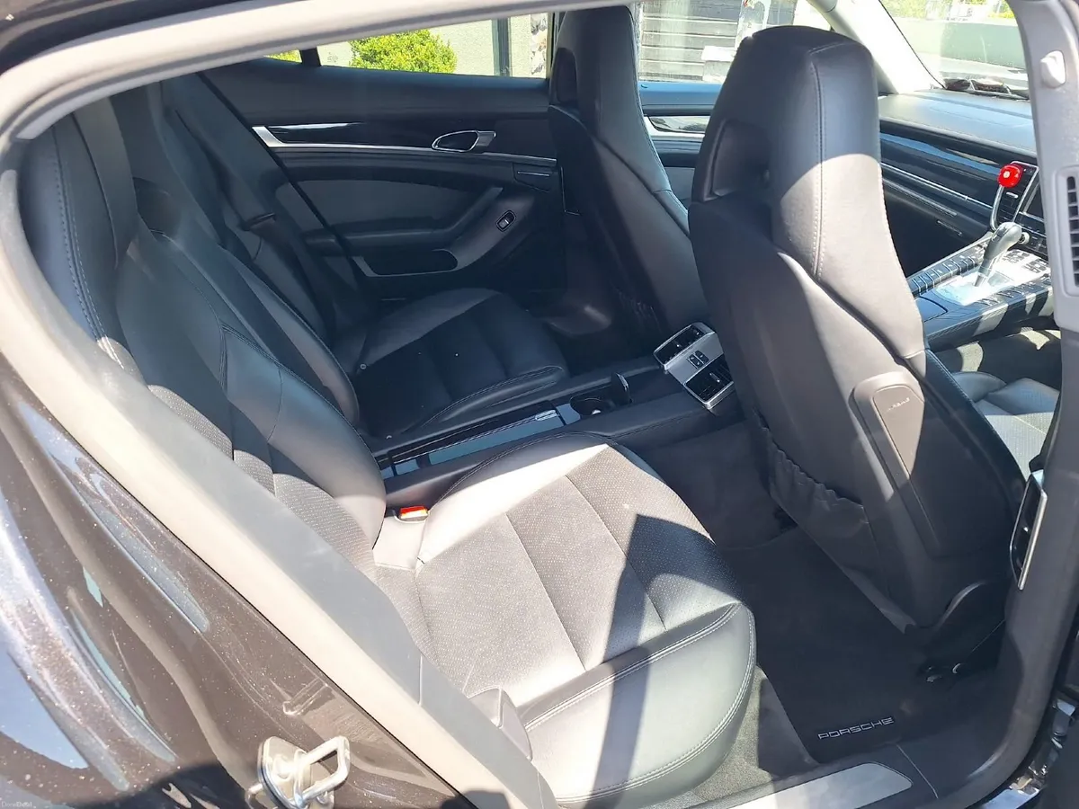 Porsche Panamera 2014 - Image 4
