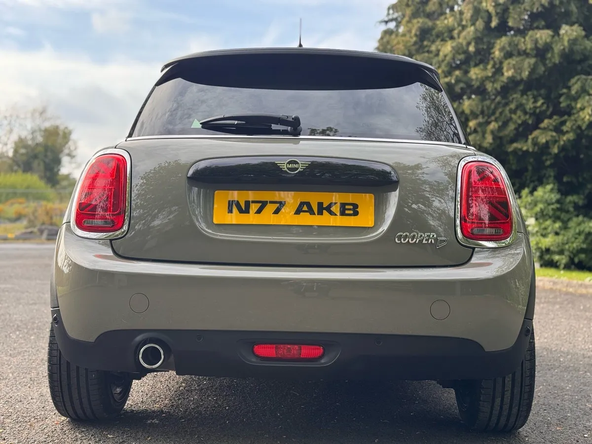 2018 MINI COOPER DII - Image 4
