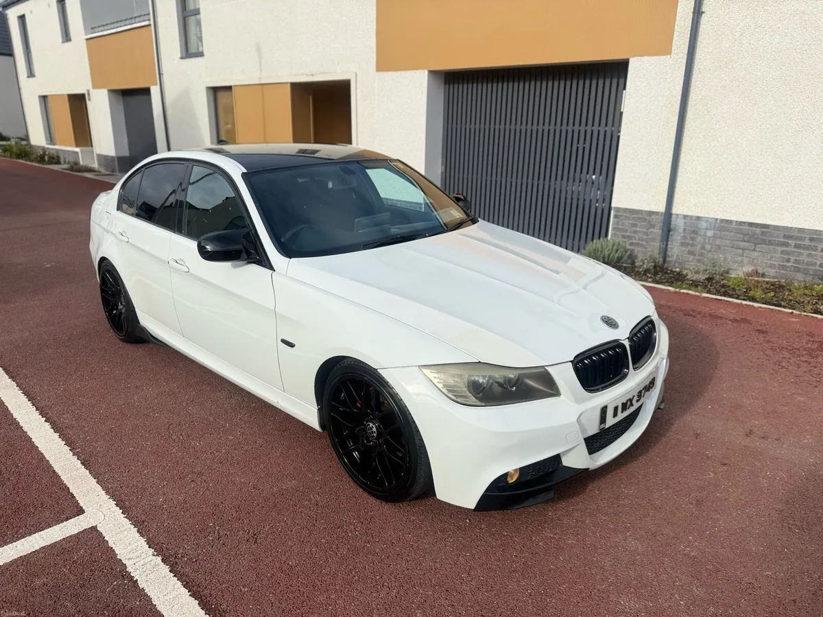 BMW 320d M sport - Image 2