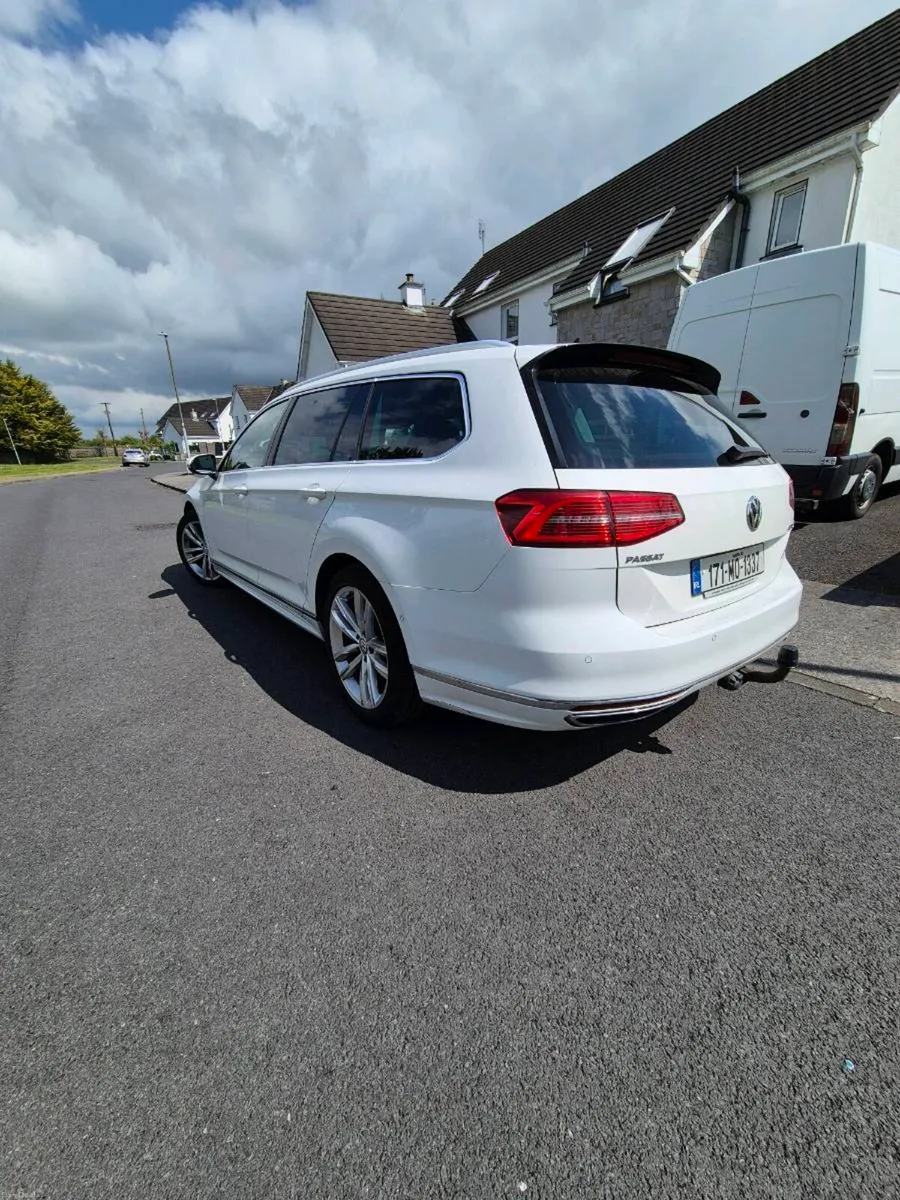 VW Passat R-Line | White | 2.0 Diesel - Image 2