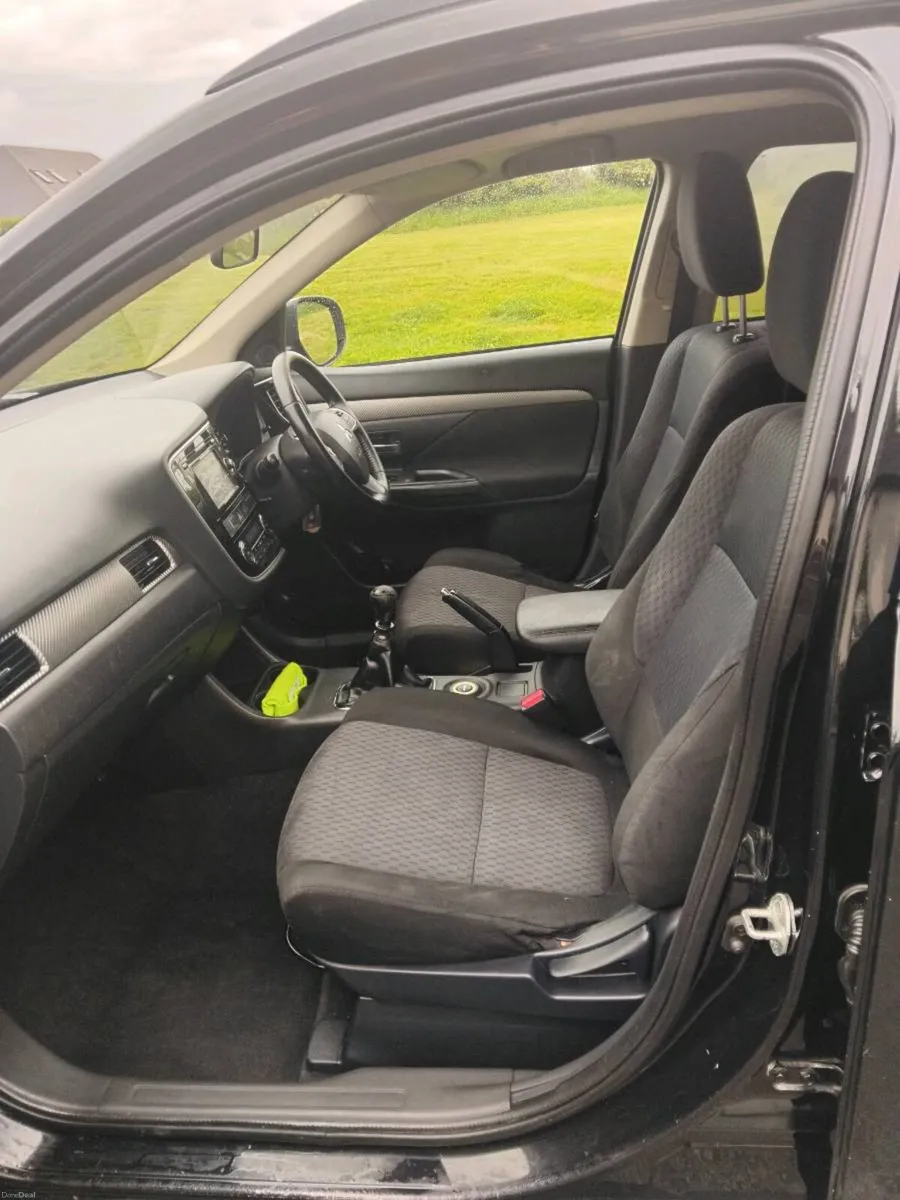 Mitsubishi outlander - Image 5