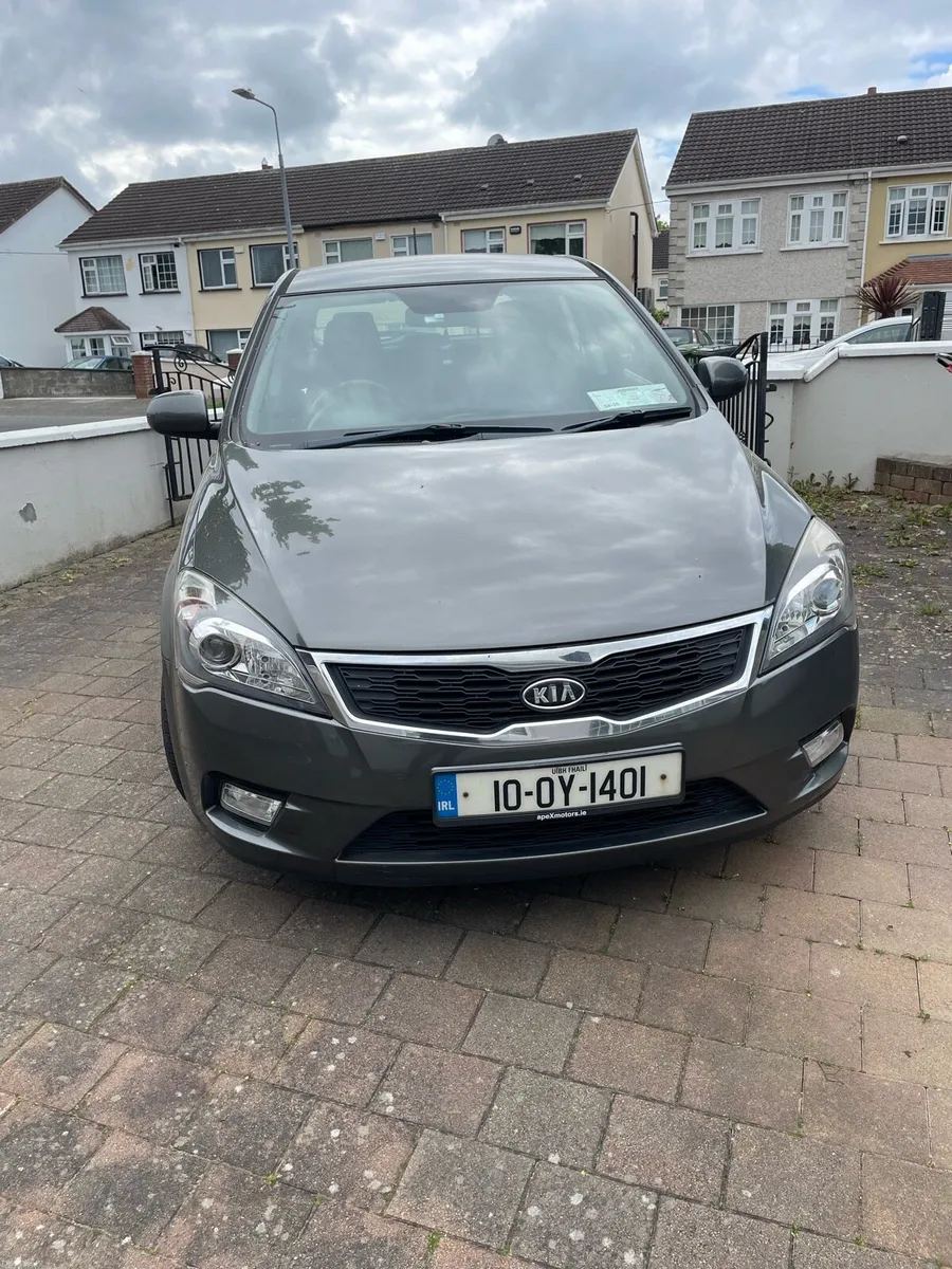 2010 Kia ceed - Image 1