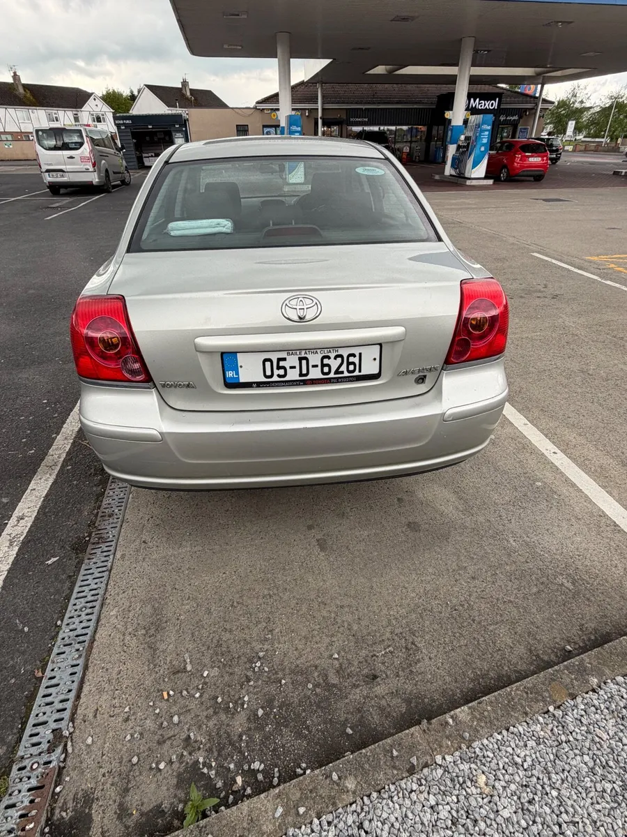 Toyota Avensis 2005 1.6L petrol - Image 4