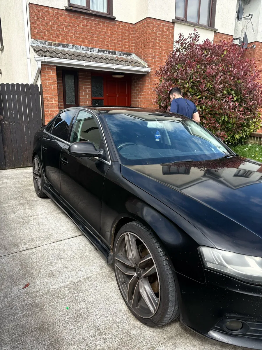 AUDI A4 2010 (€1150.00) - Image 2