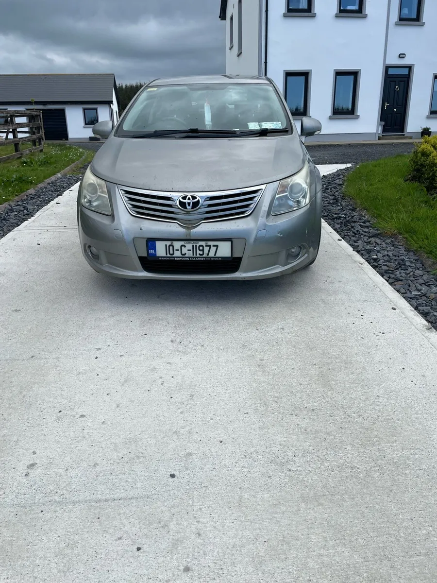 Toyota Avensis - Image 1