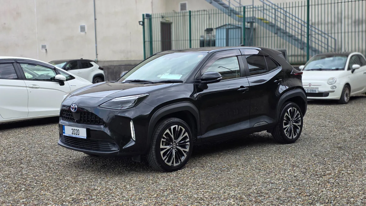 2020 Toyota Yaris Cross Hybrid - Image 4
