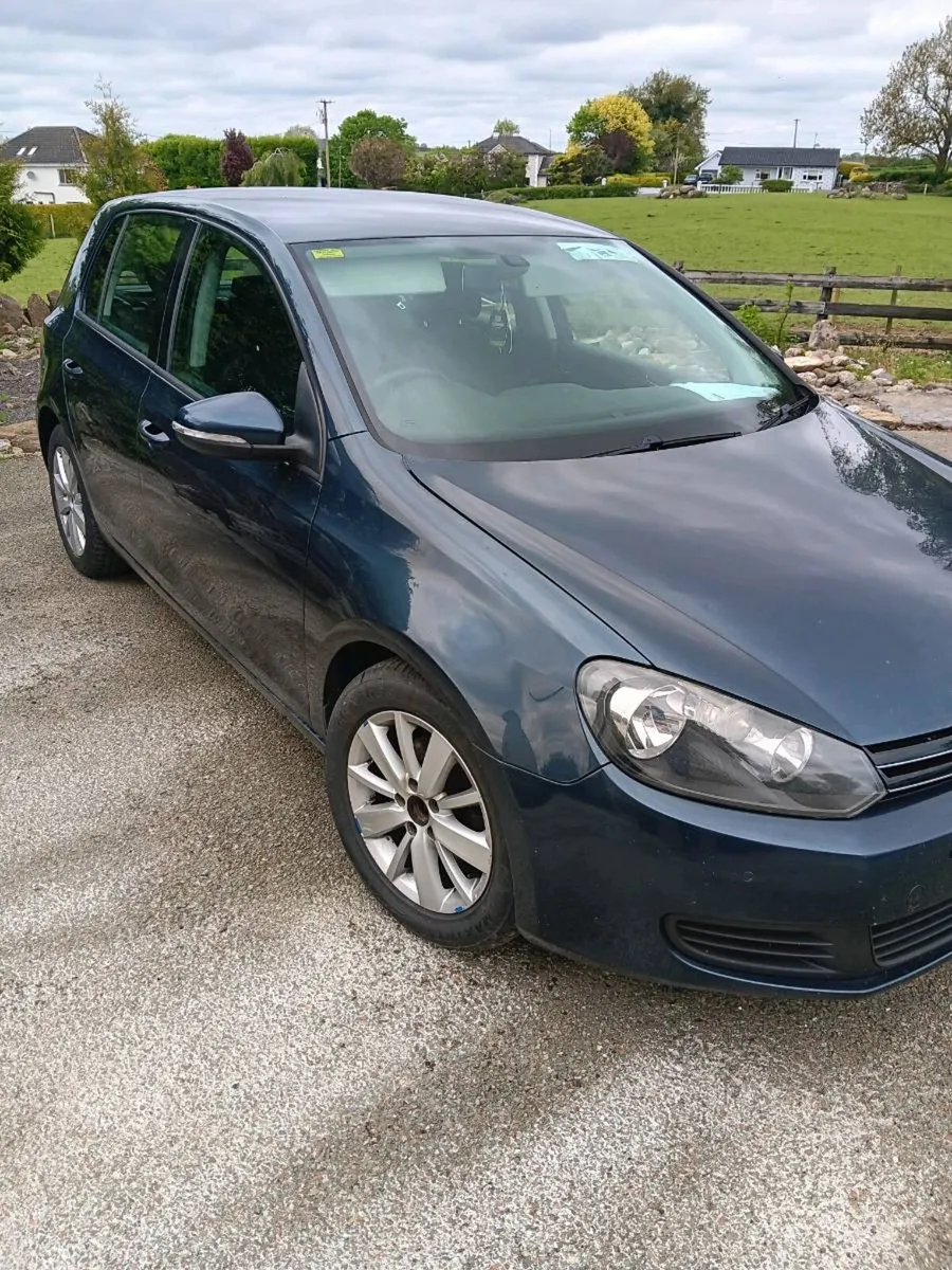 VOLKSWAGEN GOLF 1.6TDI 2011 - Image 1