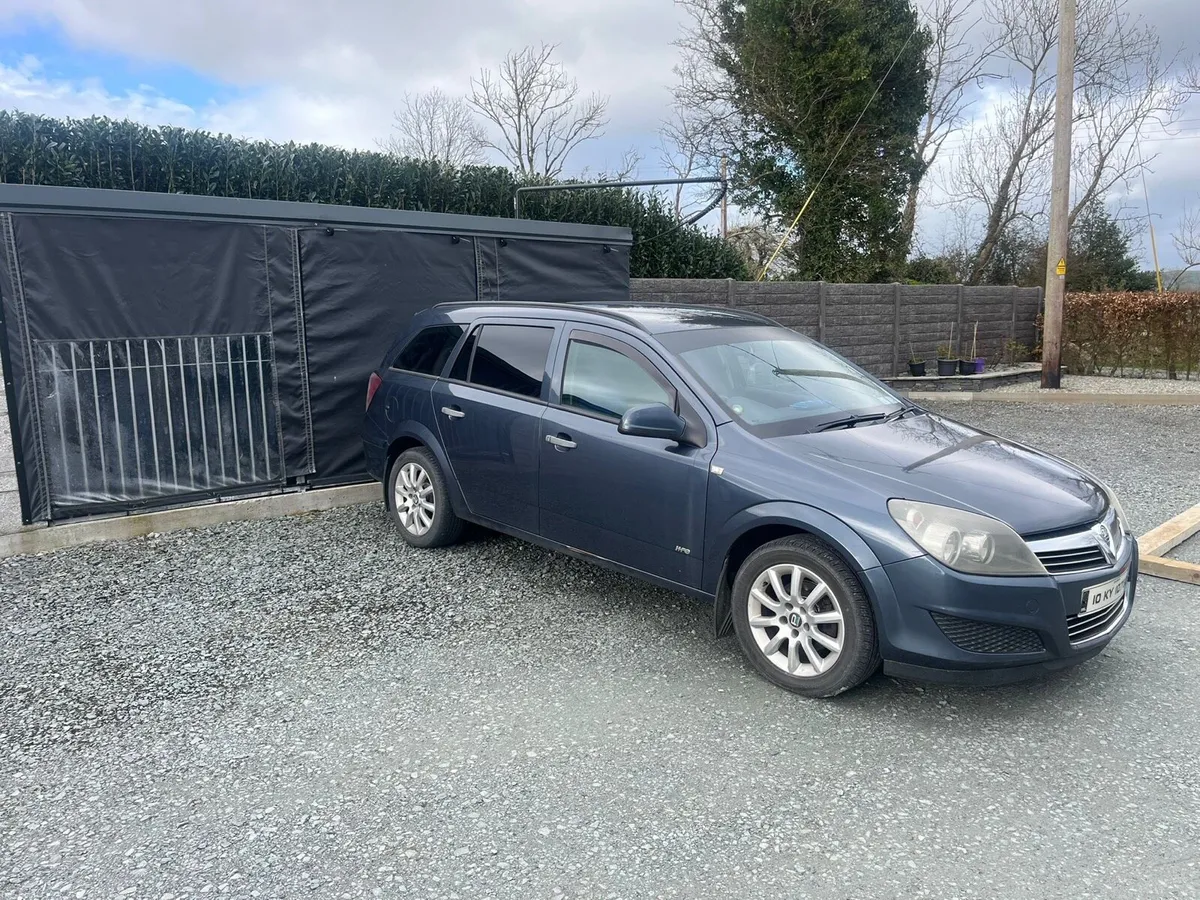 Vauxhall Astra - Image 2