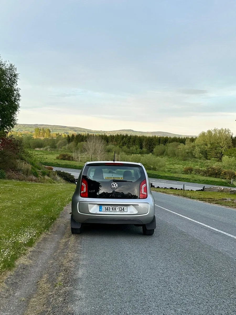 2014 Volkswagen Up 1.0l petrol - Image 3