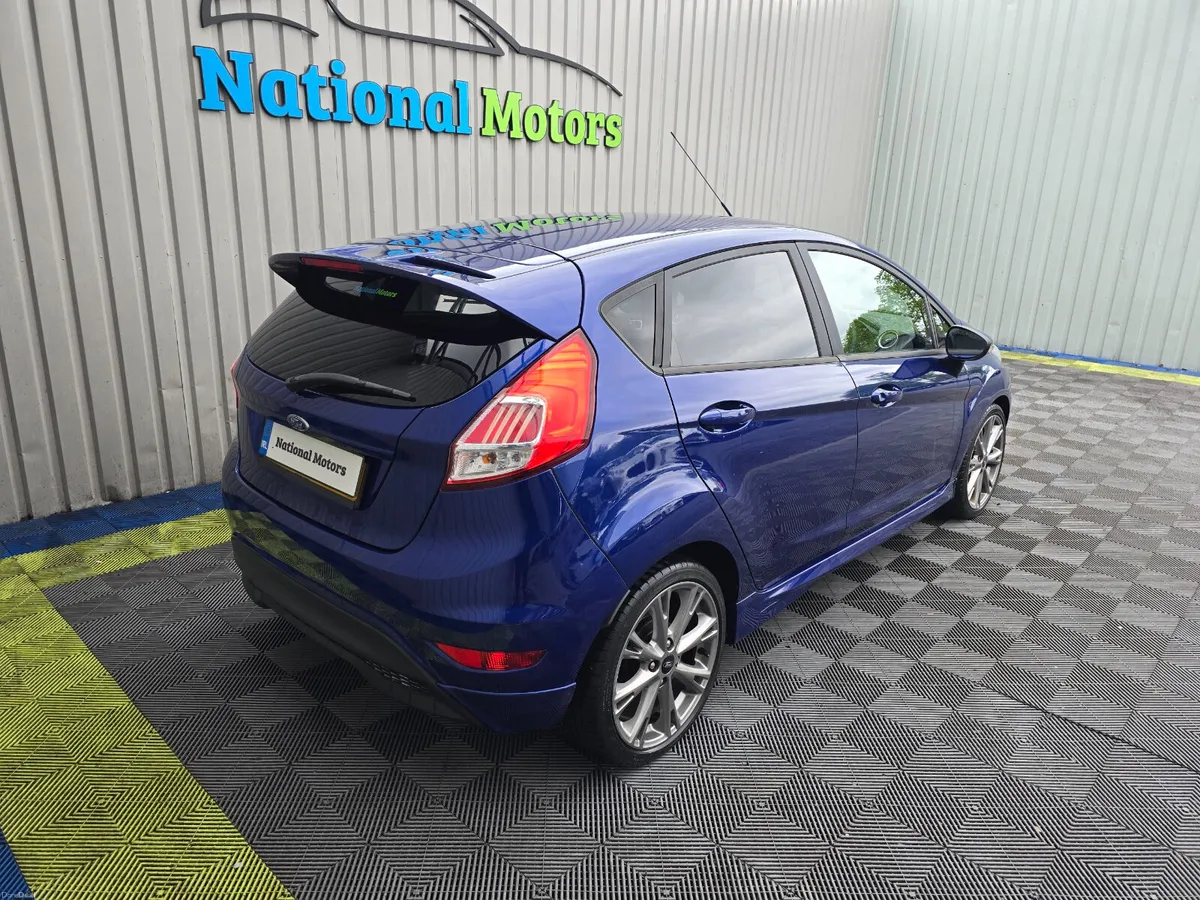 2017 Ford Fiesta ST-LINE 1.0 PETROL - Image 4
