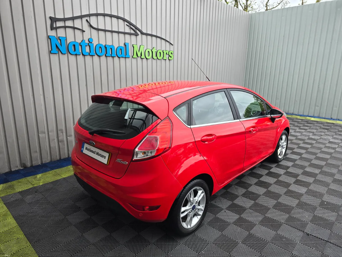 2017 Ford Fiesta 1.0 Petrol - Image 3